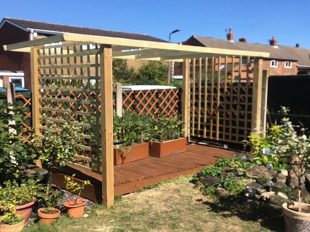 Pergolas installers in Pocklington