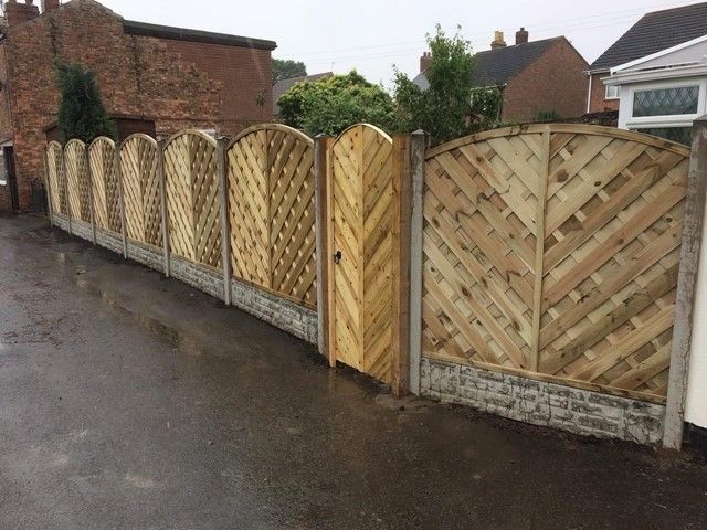 images/fencing/slider/fencing-installation-7-kireth-ai.jpg