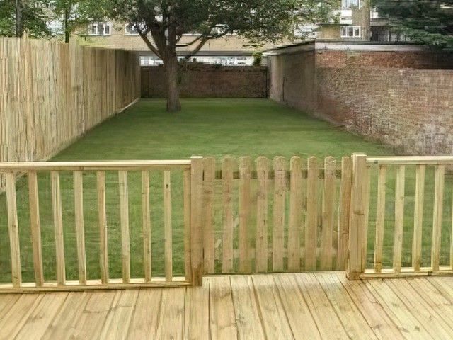 Decking installers in Pocklington