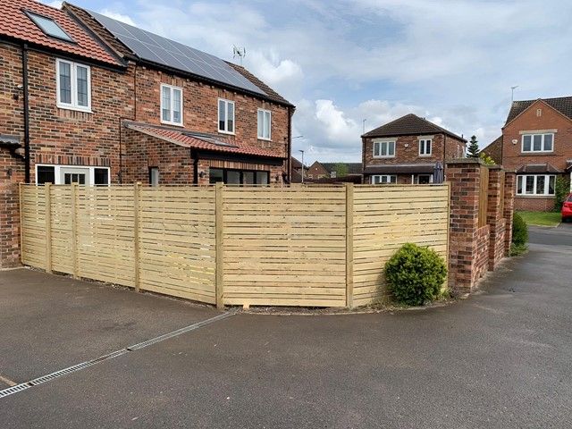Fencing installers in Pocklington