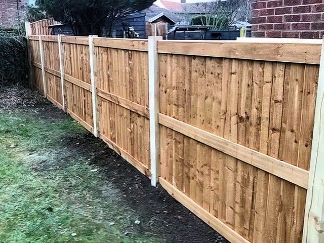 images/fencing/slider/fencing-installation-6-kireth-ai.jpg